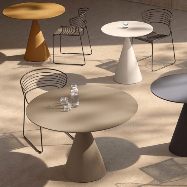 Table Clay plateau ovale – Image 3