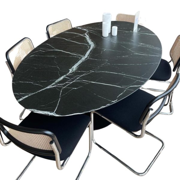 Table ovale Saarinen – Image 4